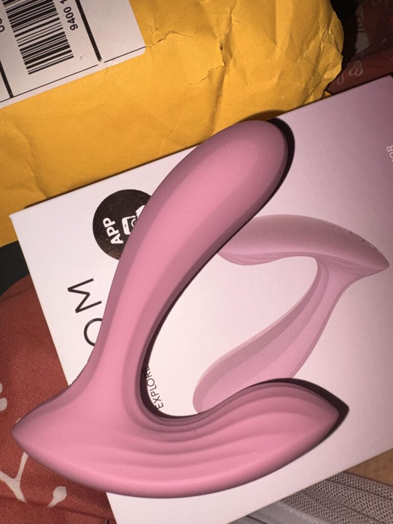 Click to view full screen Erica Rose Svakom - Vibrador com 11 Vibrações e App photo review