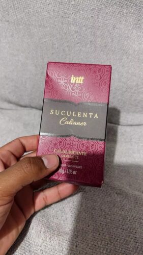 Click to view full screen Suculenta Calda Beijável Picante By Calianer 30g Intt photo review
